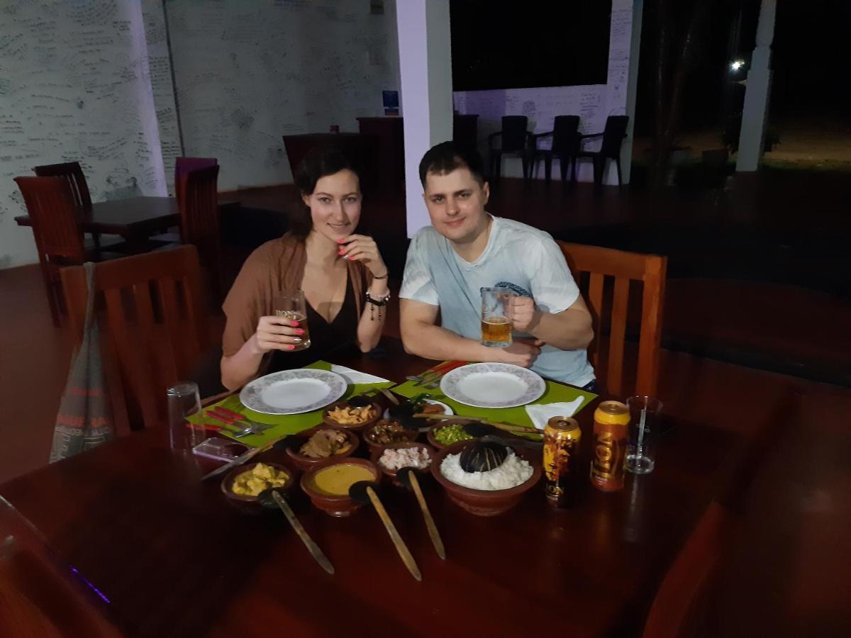Bed and Breakfast Banana Rest Сігірія Екстер'єр фото